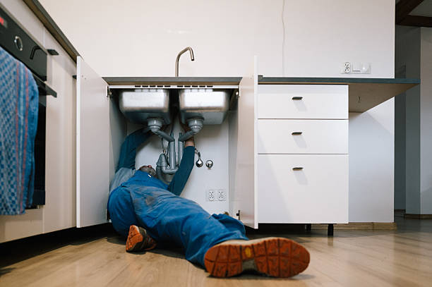 Professional Pipe Repair technician working in Bringhurst, IN